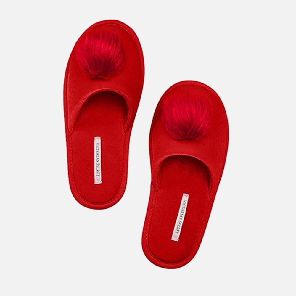 Victoria’s Secret Red Pom Pom Slippers US M - fits size 7. Rubber sole